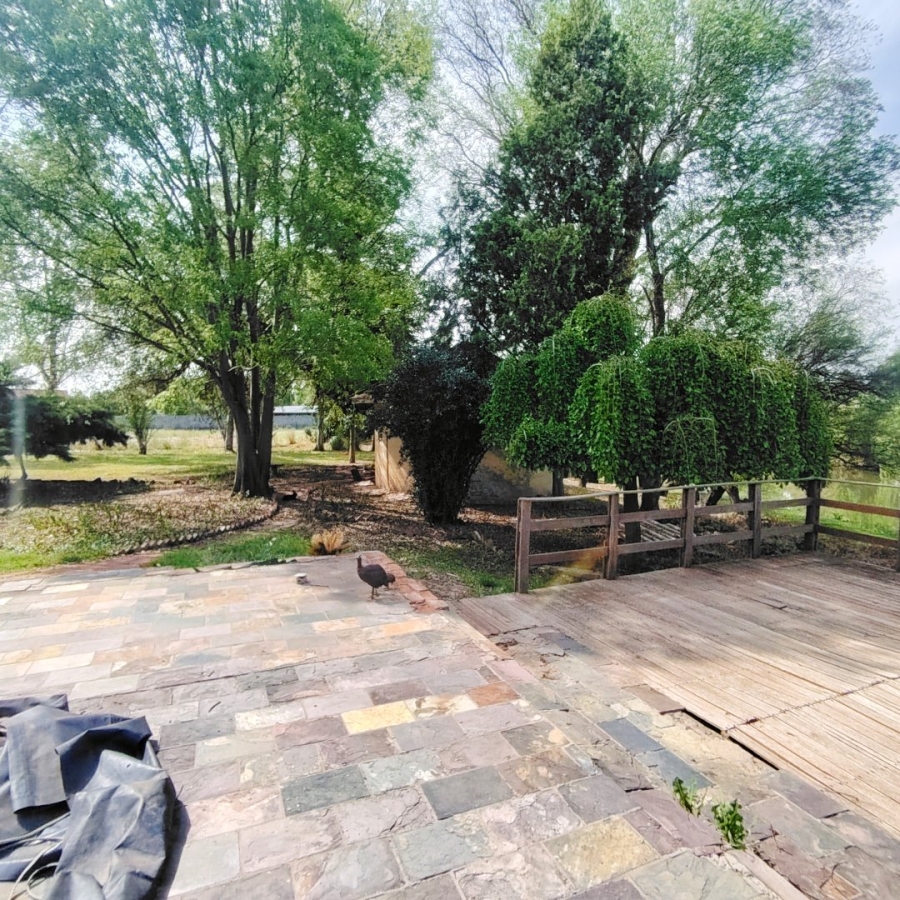 Commercial Property for Sale in Roodewal Free State